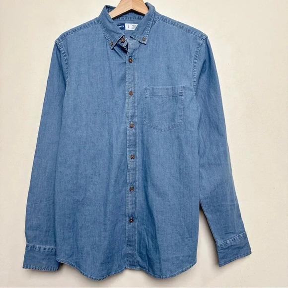 Old Navy Mens Small Chambray Everyday Button Shirt - Picture 2 of 13